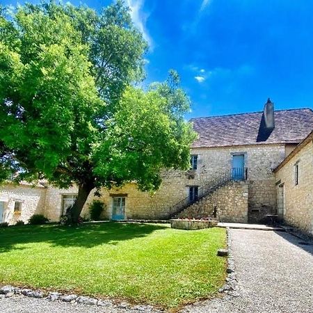 فندق Chambre D'Hote "La Pierre" Domaine De Fonpeyroune Conne-de-Labarde المظهر الخارجي الصورة